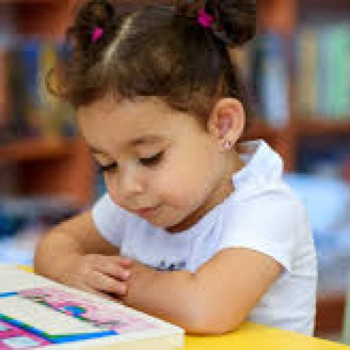 Como incentivar a leitura em crianças e adolescentes